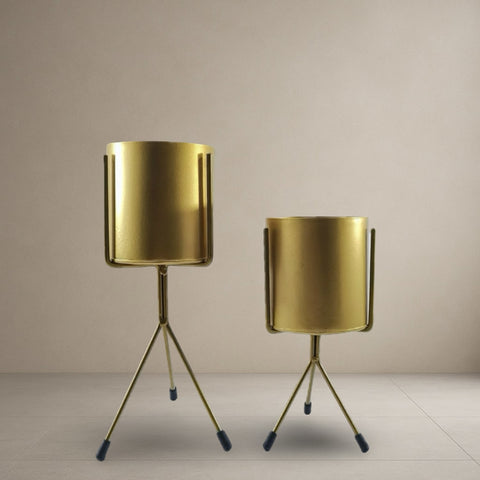 Aether Tripod Planter